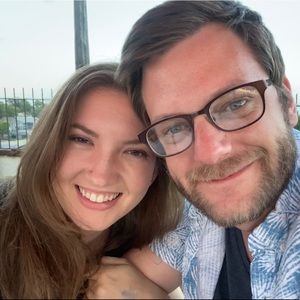 Moving Across US for Love - Selling my closet!